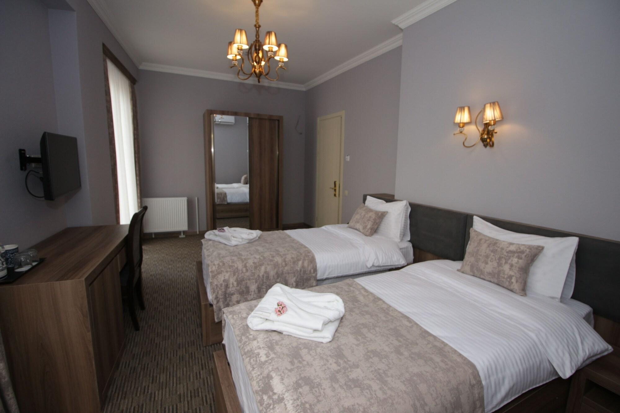 Hotel Pushkin Тбилиси Экстерьер фото