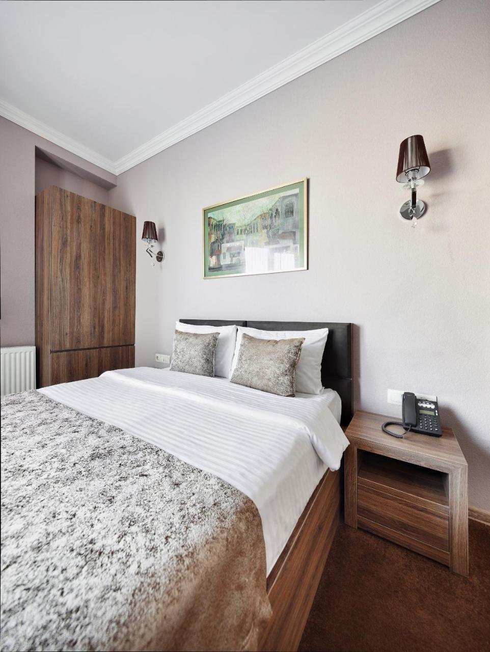 Hotel Pushkin Тбилиси Экстерьер фото