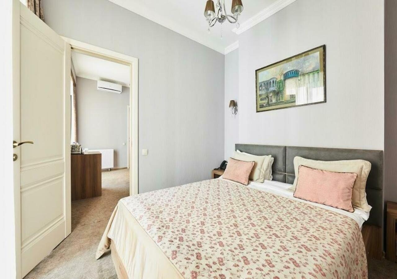 Hotel Pushkin Тбилиси Экстерьер фото